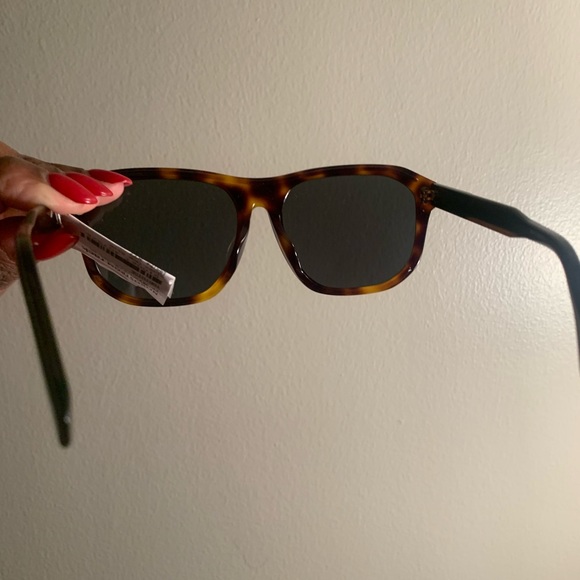 NWT Tortoise, Grey and Black Fendi FF0097/F/S sunglasses - Picture 9 of 9